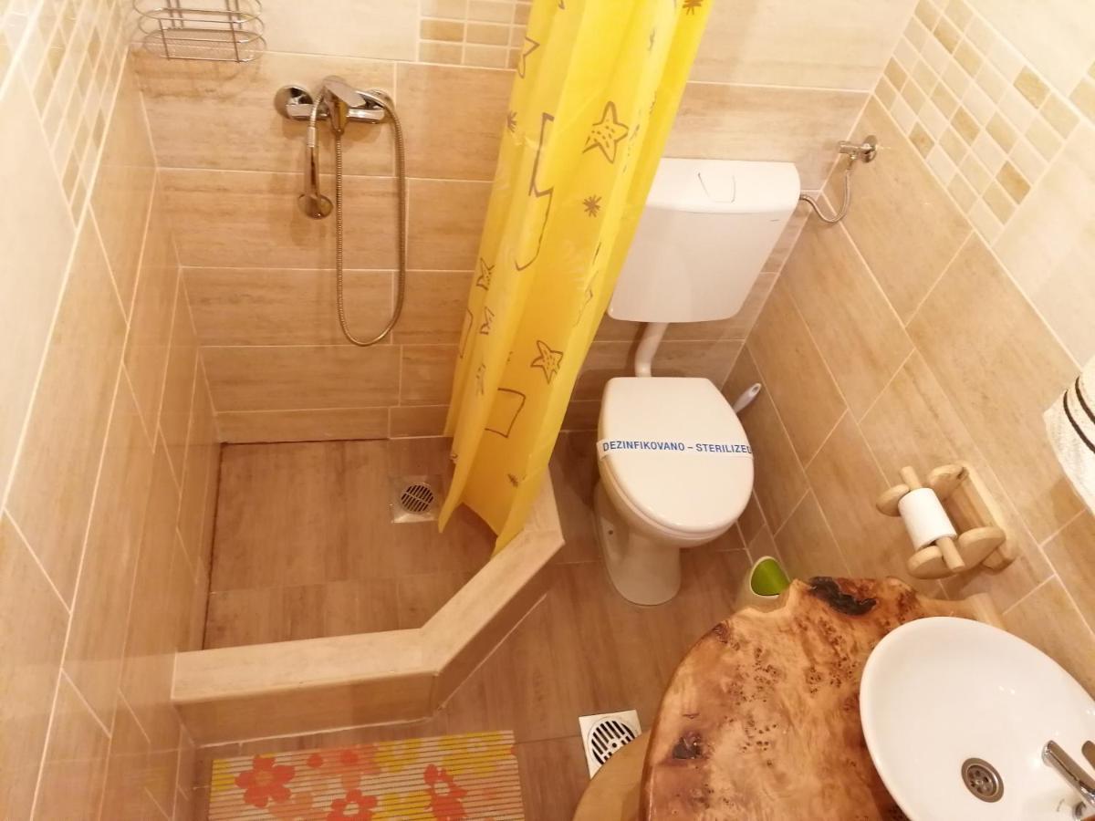 Apartmani Zuti Leptir Vrdnik Εξωτερικό φωτογραφία